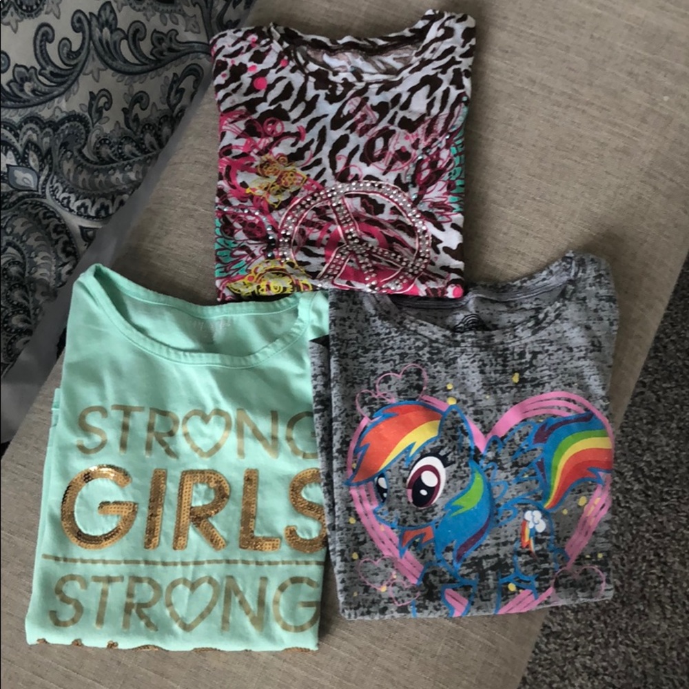 Bundle of girls shirts size 7/8